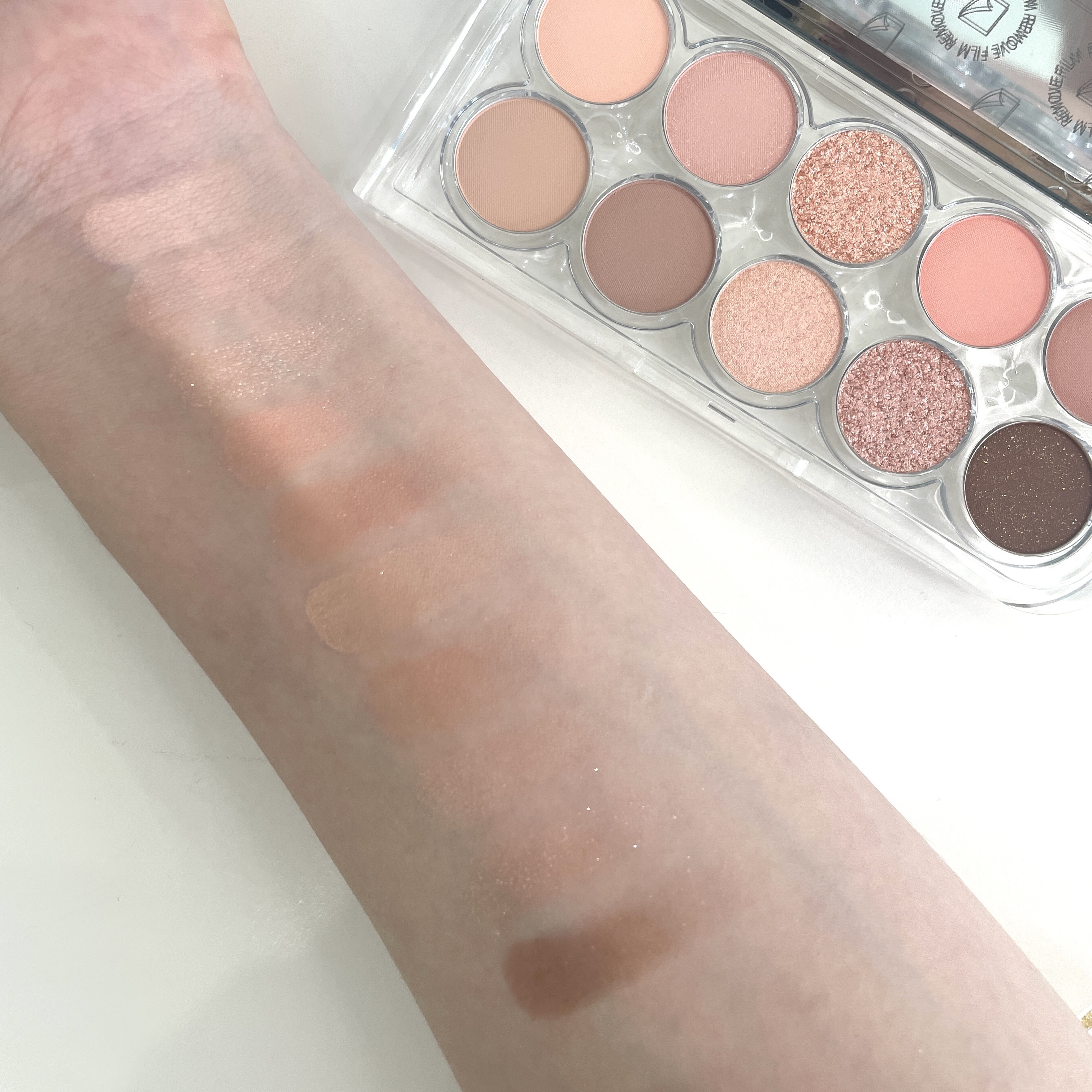 ライトオンアイズシャドウパレット/ルミル/アイシャドウパレットを使ったクチコミ（2枚目）