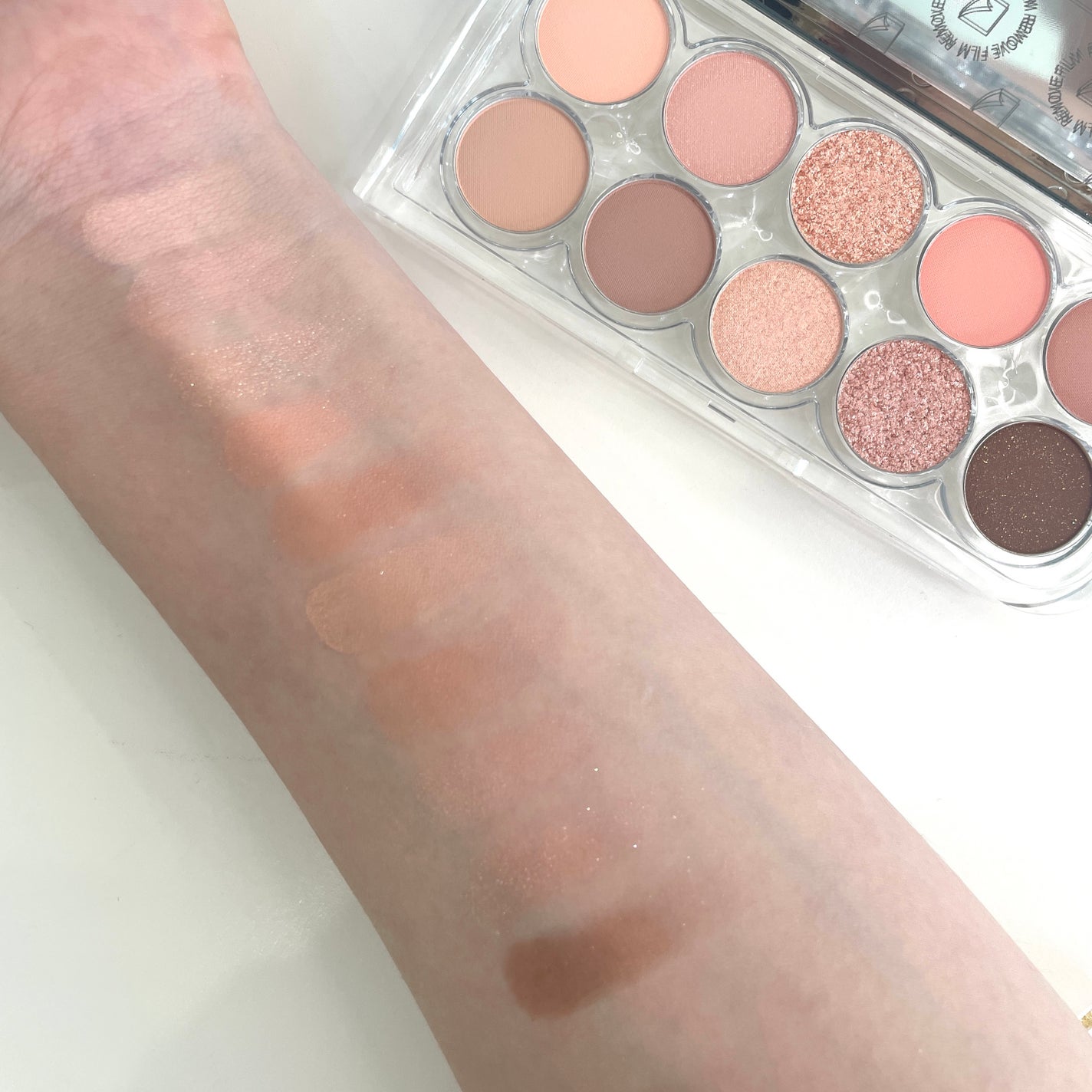 ライトオンアイズシャドウパレット/ルミル/アイシャドウパレットを使ったクチコミ(2枚目)