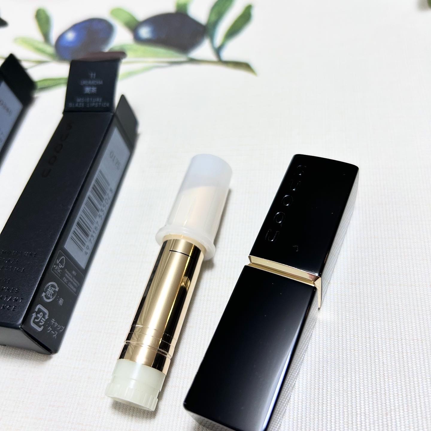 モイスチャー グレイズ リップスティック/SUQQU/口紅を使ったクチコミ（2枚目）