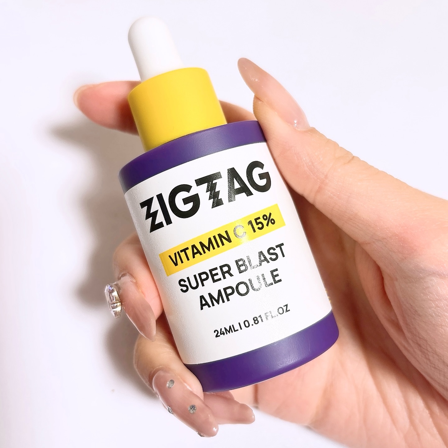 ビタミンC15%スーパーブラストアンプル/ZIGTAG/美容液を使ったクチコミ（2枚目）