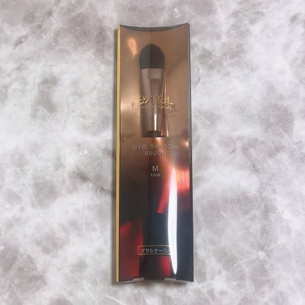 アイシャドウブラシ M/excel/メイクブラシを使ったクチコミ(5枚目)