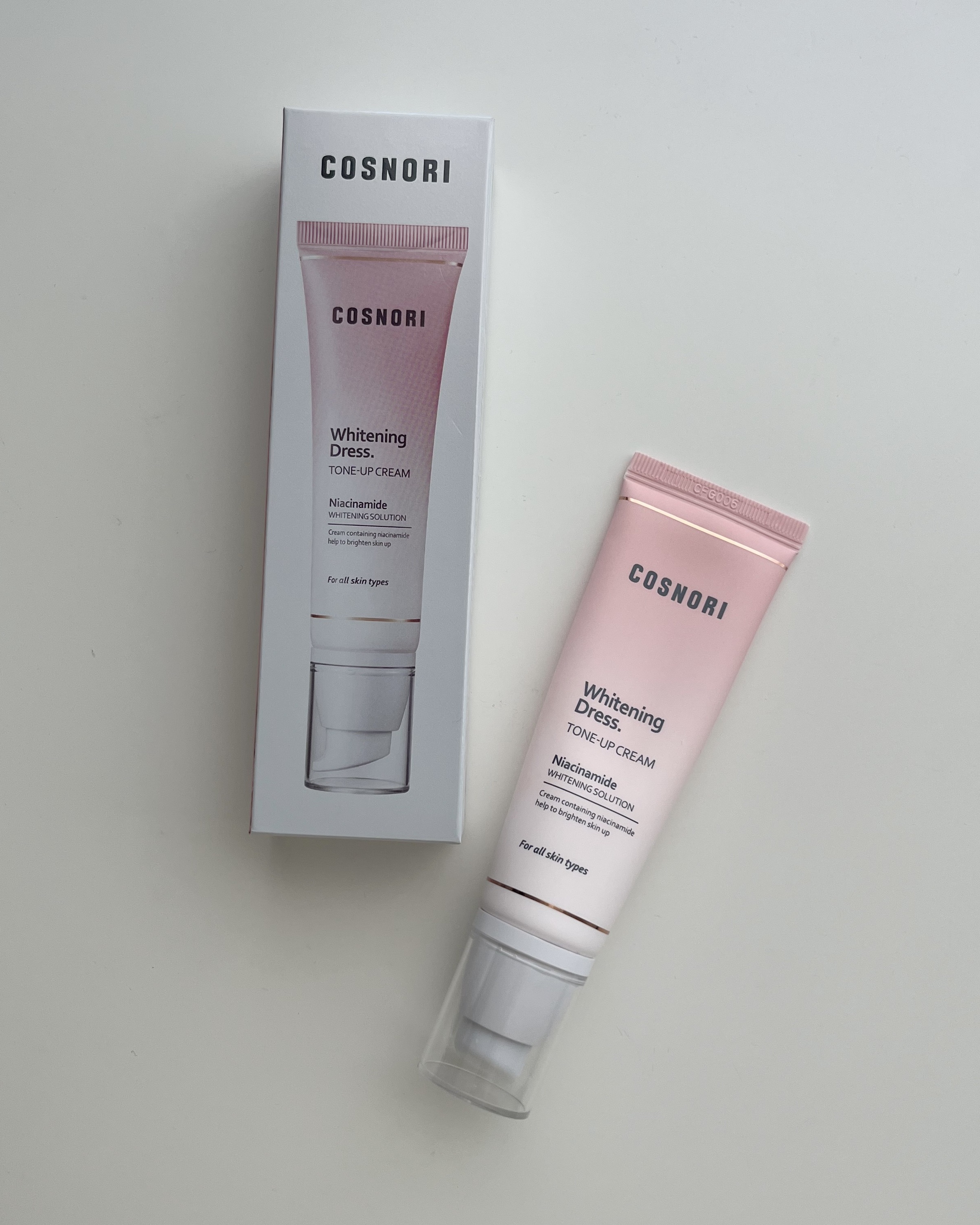 ホワイトニングドレストーンアップクリーム/COSNORI/化粧下地を使ったクチコミ（2枚目）