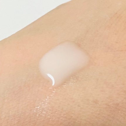 GIVENCHY スカルプチュラル セラムのクチコミ「GIVENCHY
スカルプチュラル セラム
@cosmeにて¥500🉐
先日、¥500で購.....」(2枚目)