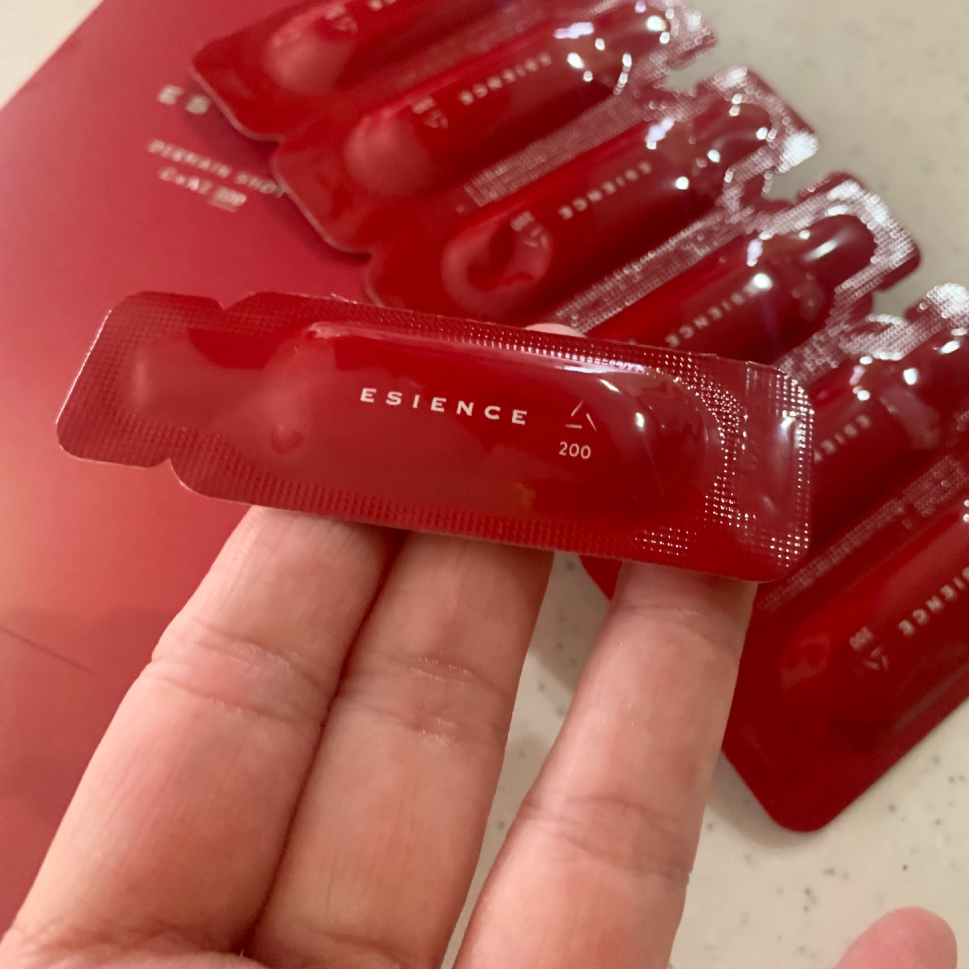 C×AZ ダーマインショット200/ESIENCE/美容液を使ったクチコミ（2枚目）