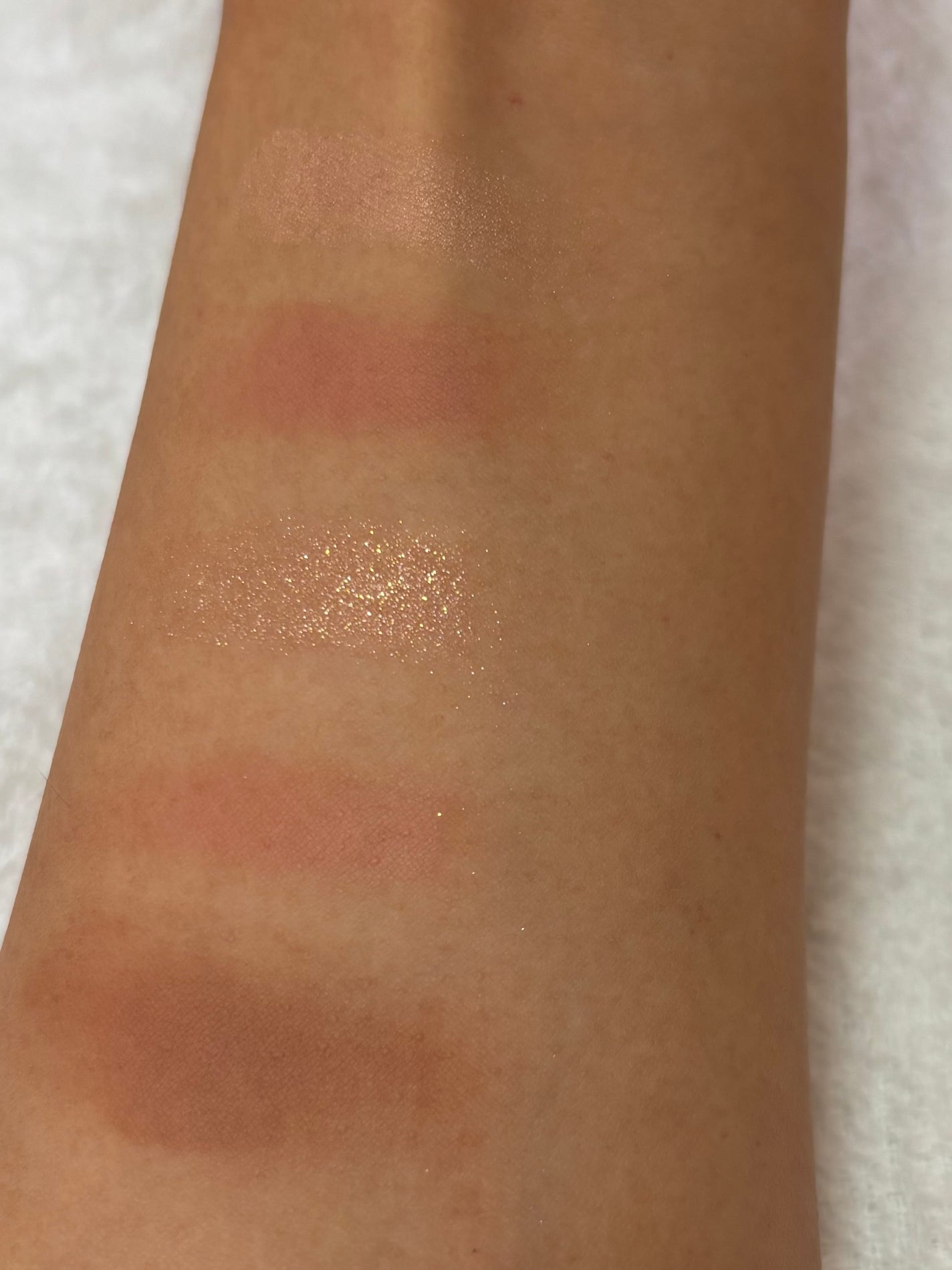 MY FRIEND RABBIT 5色アイシャドウ/VEECCI/アイシャドウパレットを使ったクチコミ(6枚目)