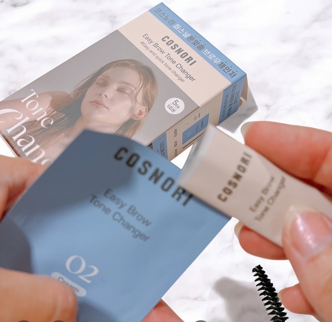 イージーブロウトーンチェンジャー/COSNORI/その他アイブロウを使ったクチコミ（2枚目）