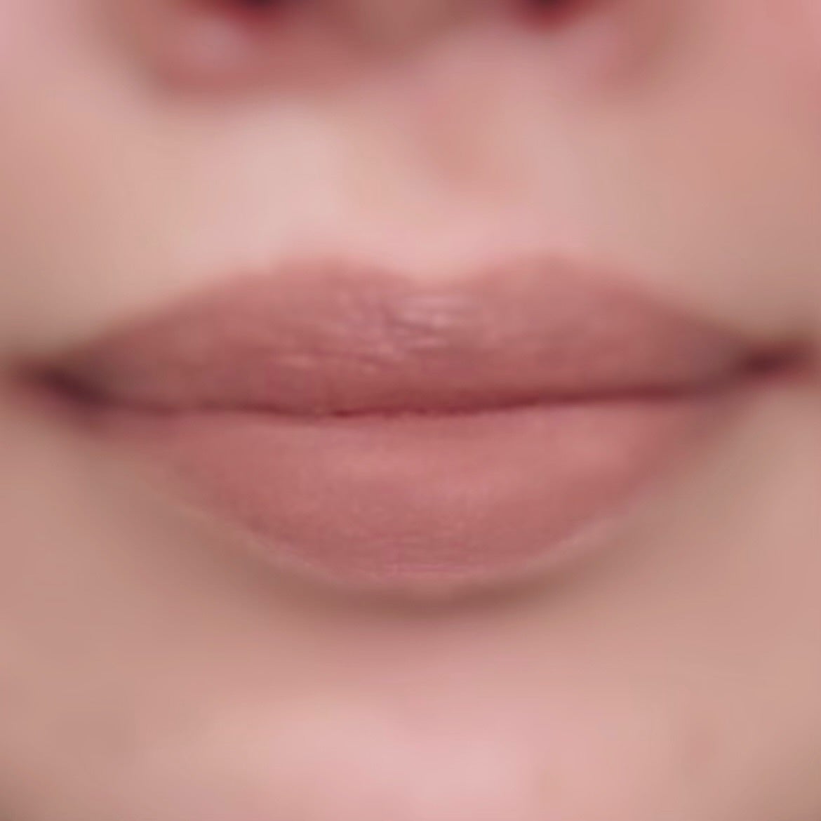 デイリームードマットリキッド/nuegray/リップグロスを使ったクチコミ(3枚目)