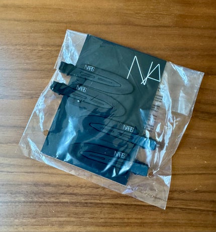 NARS オリジナルヘアクリップ/NARS/ヘアアクセサリーを使ったクチコミ(1枚目)