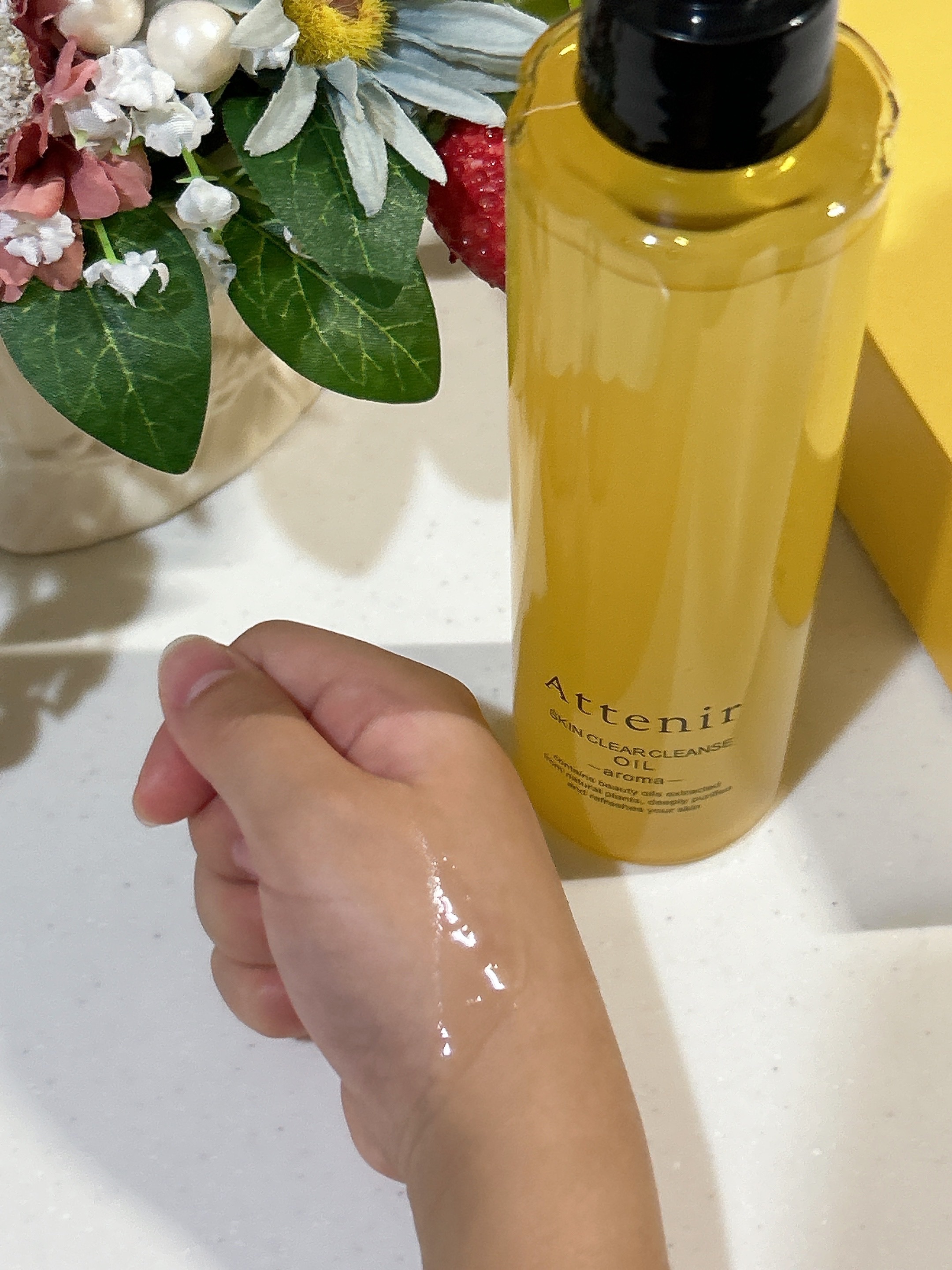 スキンクリア クレンズ オイル ＜アロマタイプ＞/アテニア/オイルクレンジングを使ったクチコミ（2枚目）