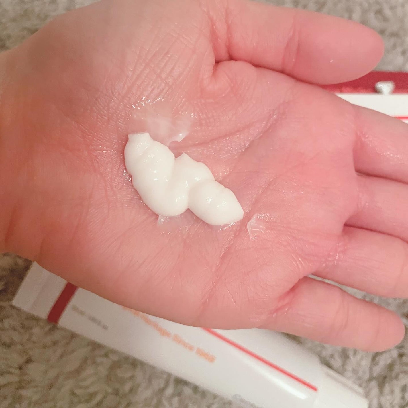 マデカクリームタイムリバース/センテリアン24/フェイスクリームを使ったクチコミ(3枚目)