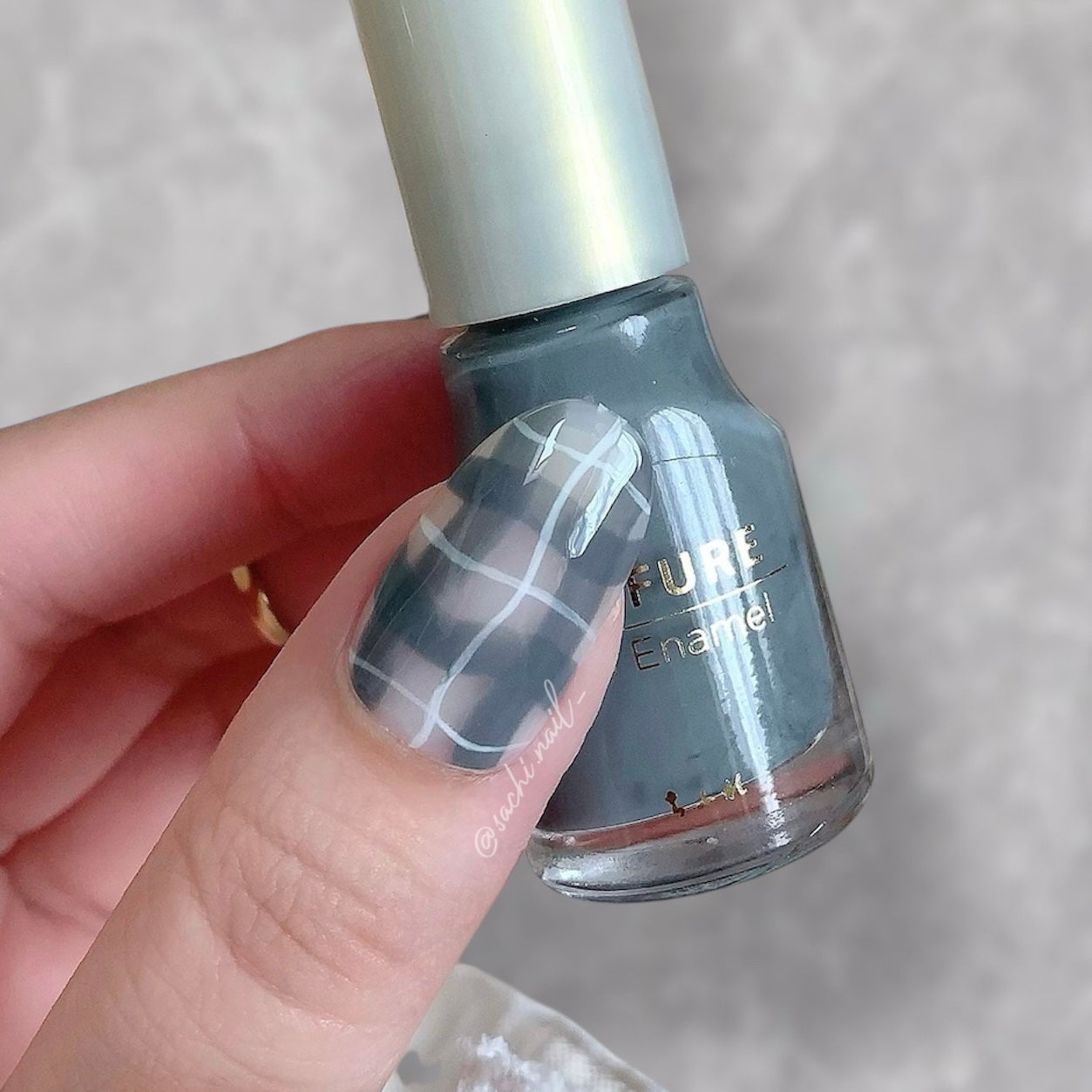 カラフルネイルズ/キャンメイク/マニキュアを使ったクチコミ(5枚目)