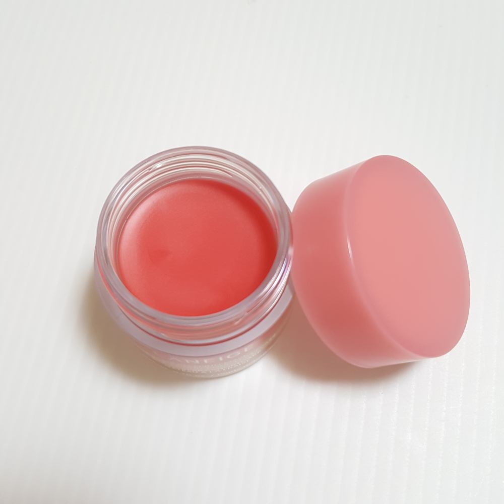 リップスリーピングマスク/LANEIGE/リップバームを使ったクチコミ（2枚目）