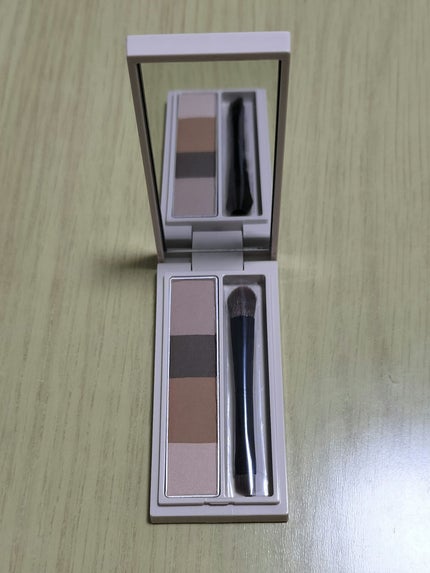 フラッフデザイン アイブロウパウダー/Visée/パウダーアイブロウを使ったクチコミ(2枚目)