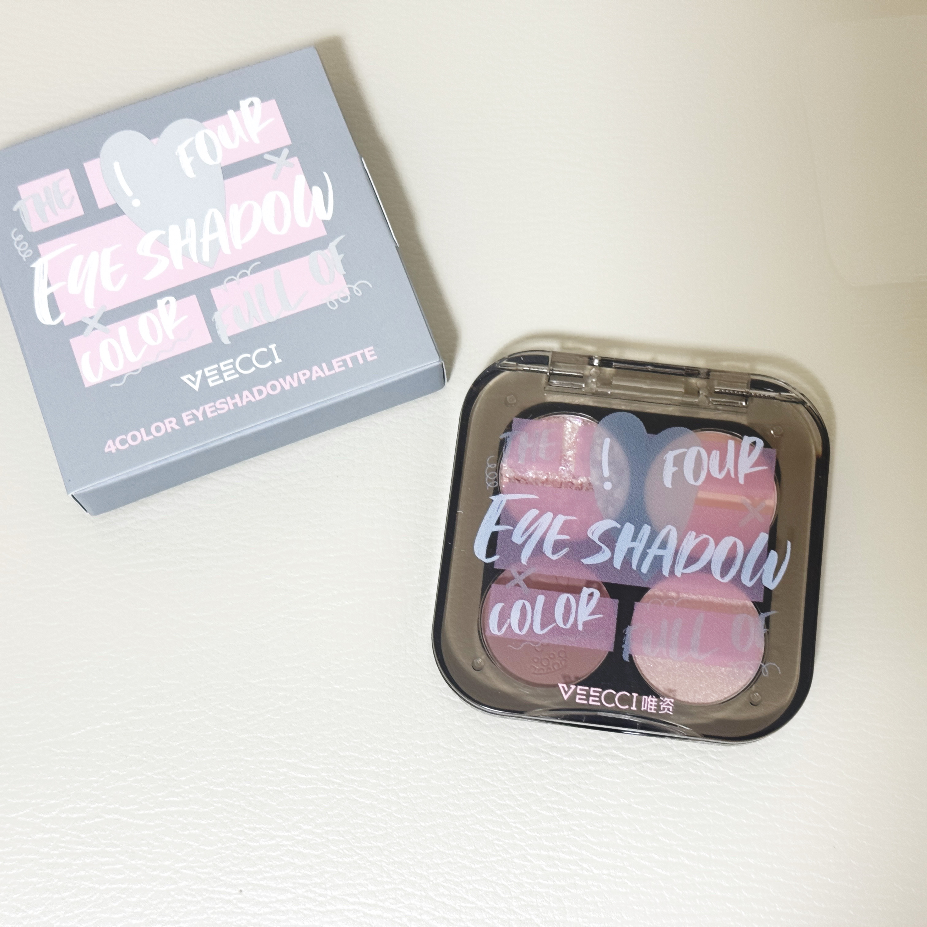 スカーレットハートシリーズ4色アイシャドウ/VEECCI/アイシャドウパレットを使ったクチコミ（1枚目）
