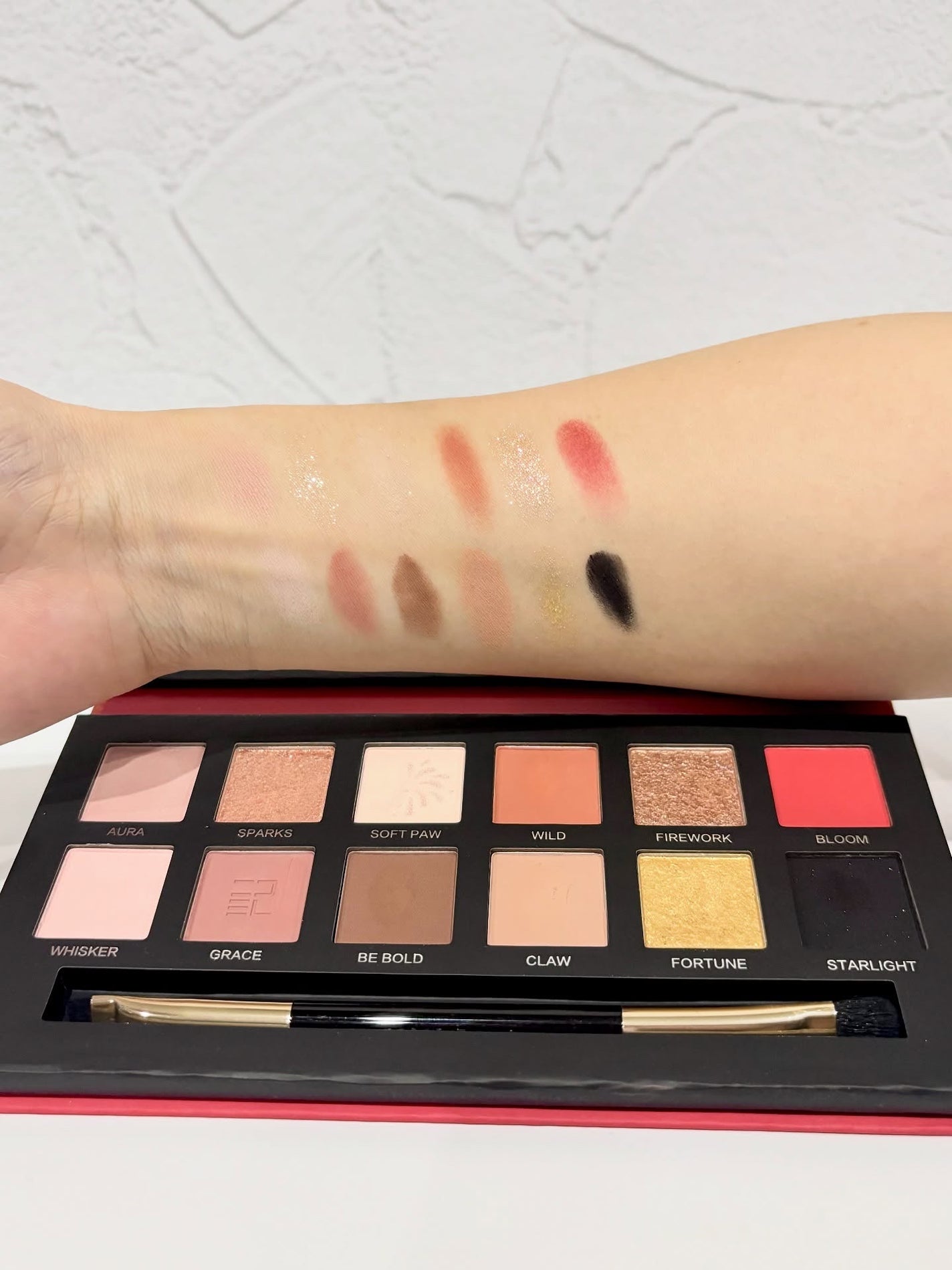 エクスプローラ12色 動物アイシャドウパレット/PERFECT DIARY/アイシャドウパレットを使ったクチコミ(3枚目)