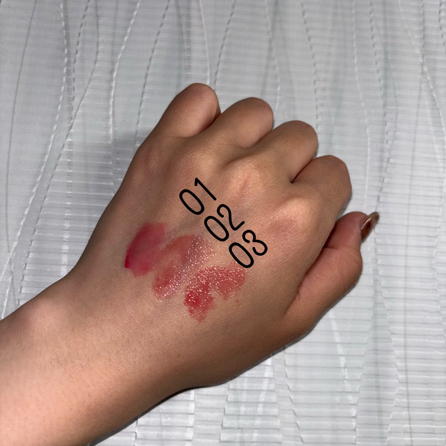 ラスターヴェールルージュ/キャンメイク/口紅を使ったクチコミ(3枚目)