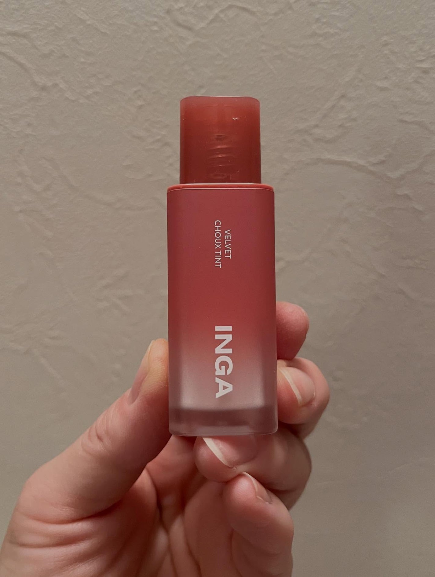 ベルベットシューティント/INGA/リップティントを使ったクチコミ(2枚目)