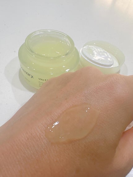 fuzukiフォロバ♡ on LIPS 「敏感肌でも“ビタミンケア”は諦めたくなーい!・ ・オーズナリー..」(10枚目)