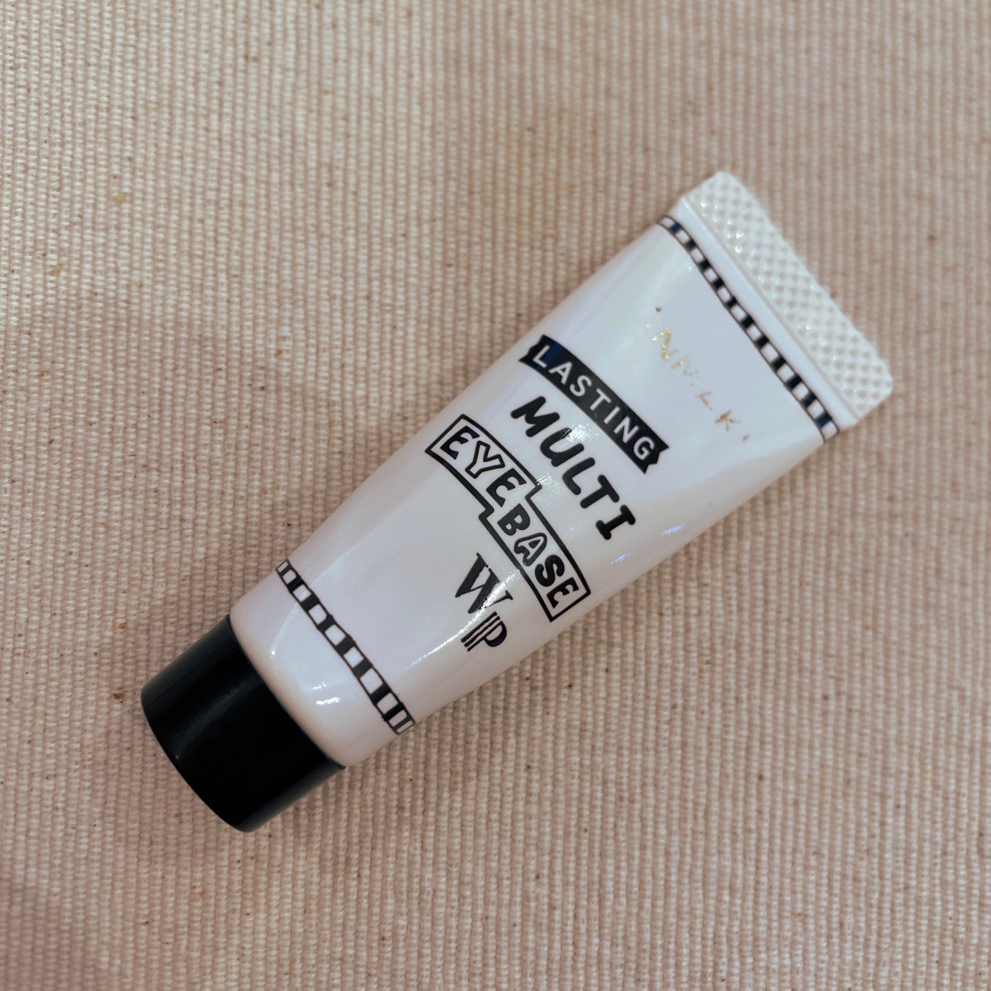 ラスティングマルチアイベース WP/キャンメイク/アイシャドウベースを使ったクチコミ(2枚目)