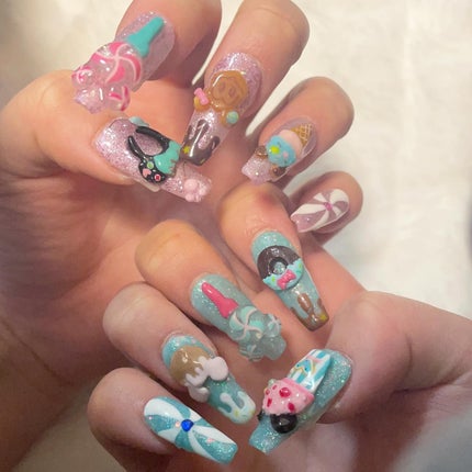 #ネイル,#ジェルネイル,#キラキラネイル,#簡単ネイル,#夏ネイル,#秋ネイル,#冬ネイル,#大人ネイル,#大人ネイル,#韓国ネイル,#フットネイル,#キャラネイル,#キャラクターネイルのネイルデザイン