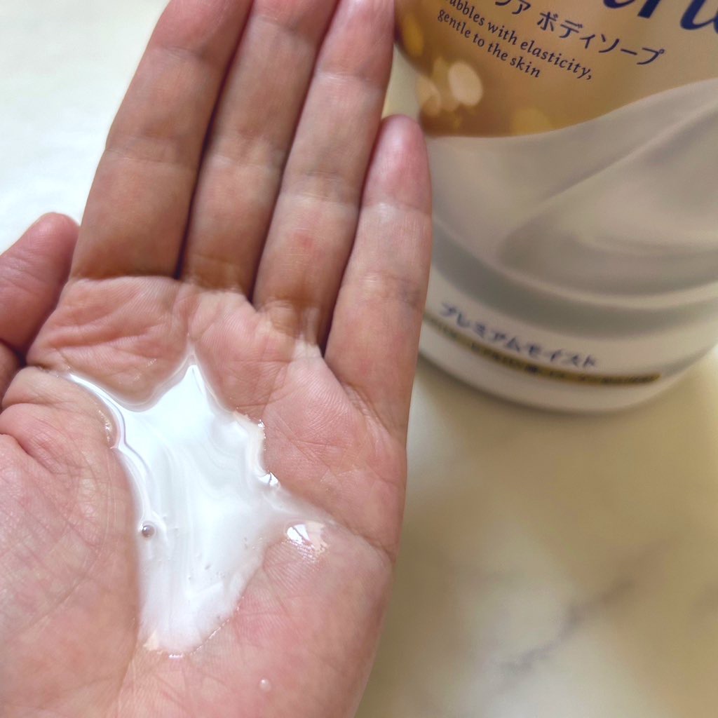 バウンシア ボディソープ プレミアムモイスト＜しっとりタイプ＞/Bouncia/ボディソープを使ったクチコミ（2枚目）