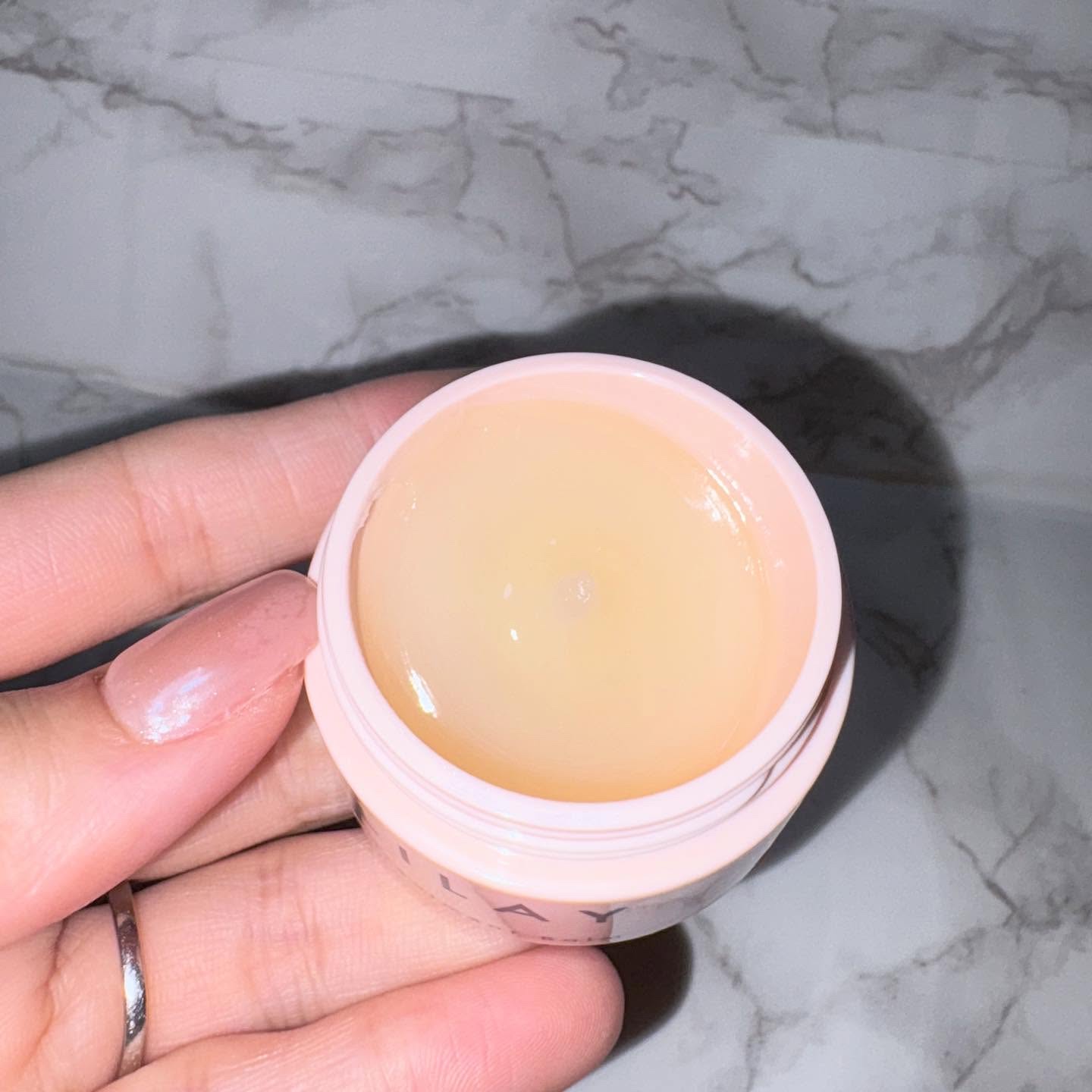 トリートメントバーム/LILAY/ヘアバームを使ったクチコミ（3枚目）