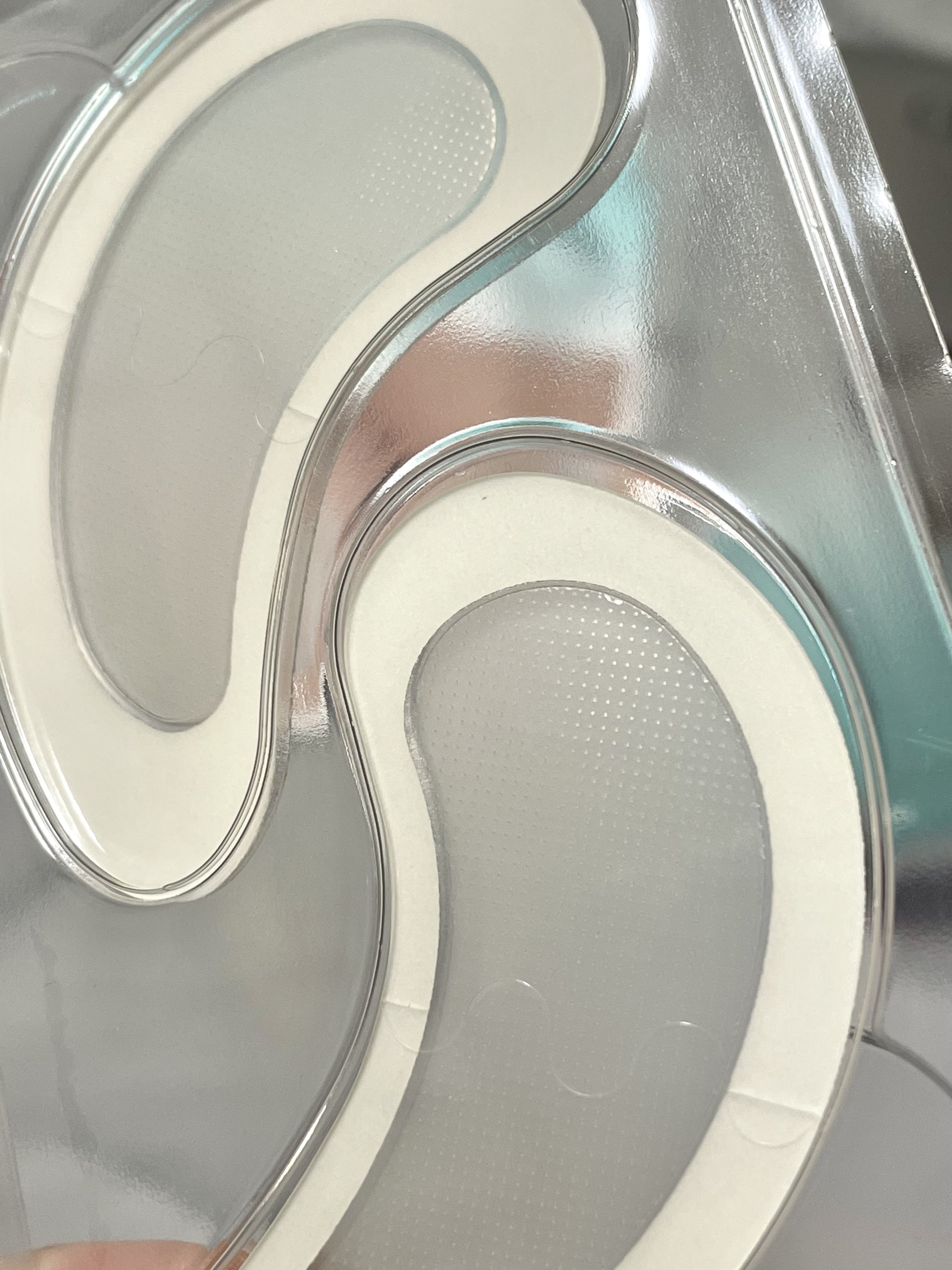 アイバックリフト1100シャットリードルパッチ/CHARDE/シートマスク・パックを使ったクチコミ（3枚目）