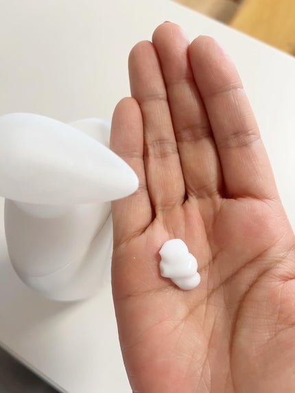 バイブラント ラディアンス アロマミルク/ジョンソンボディケア/ボディミルクを使ったクチコミ(2枚目)