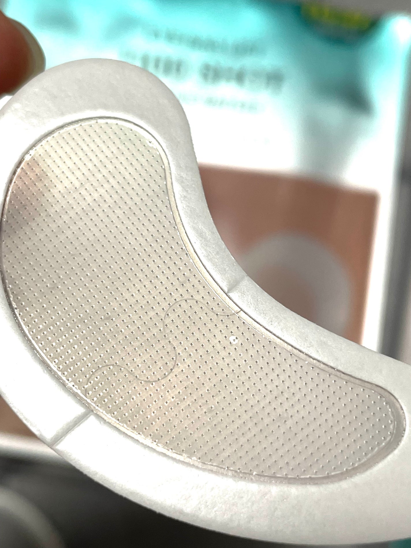 アイバックリフト1100シャットリードルパッチ/CHARDE/シートマスク・パックを使ったクチコミ(2枚目)