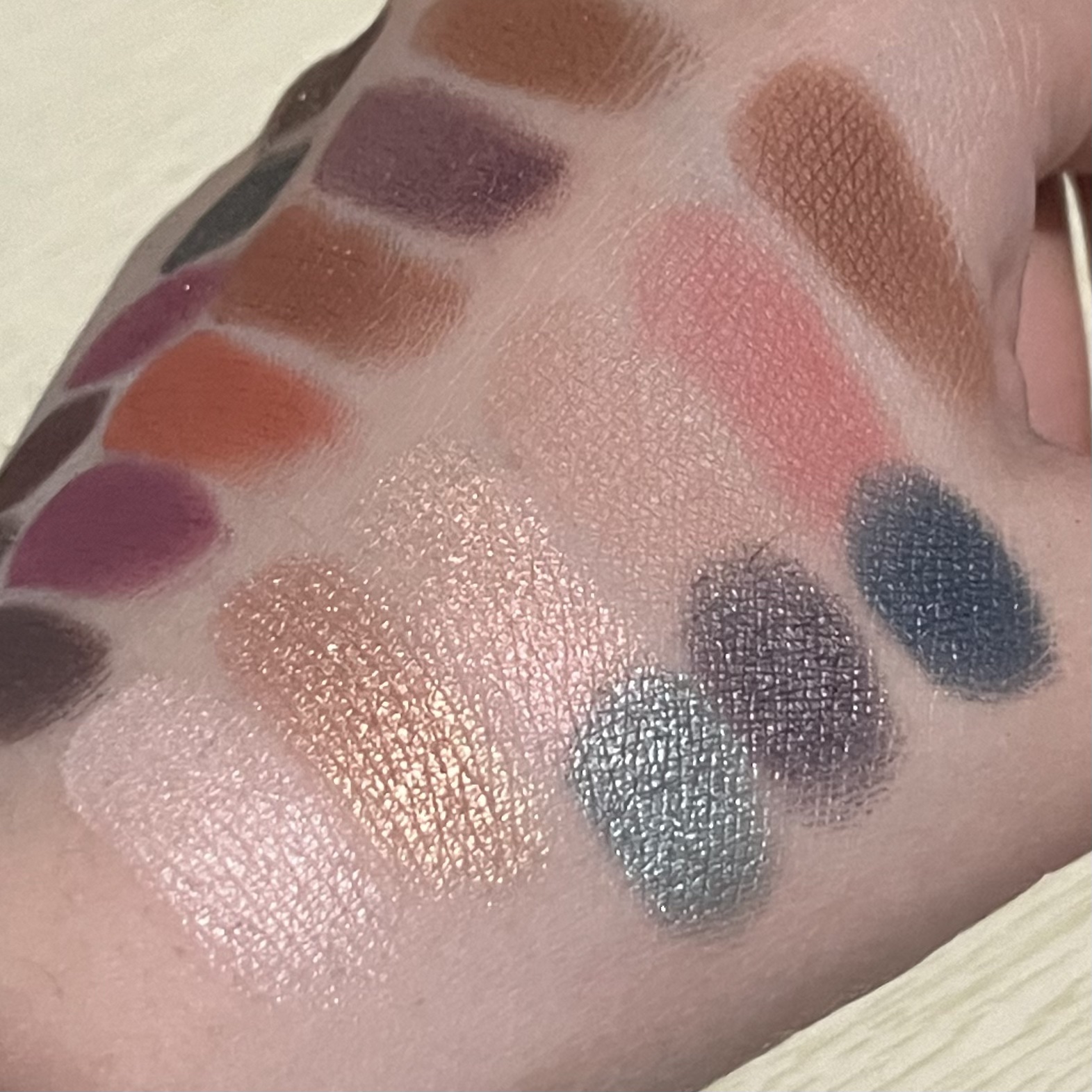 Born to run/アーバンディケイ/アイシャドウパレットを使ったクチコミ（2枚目）