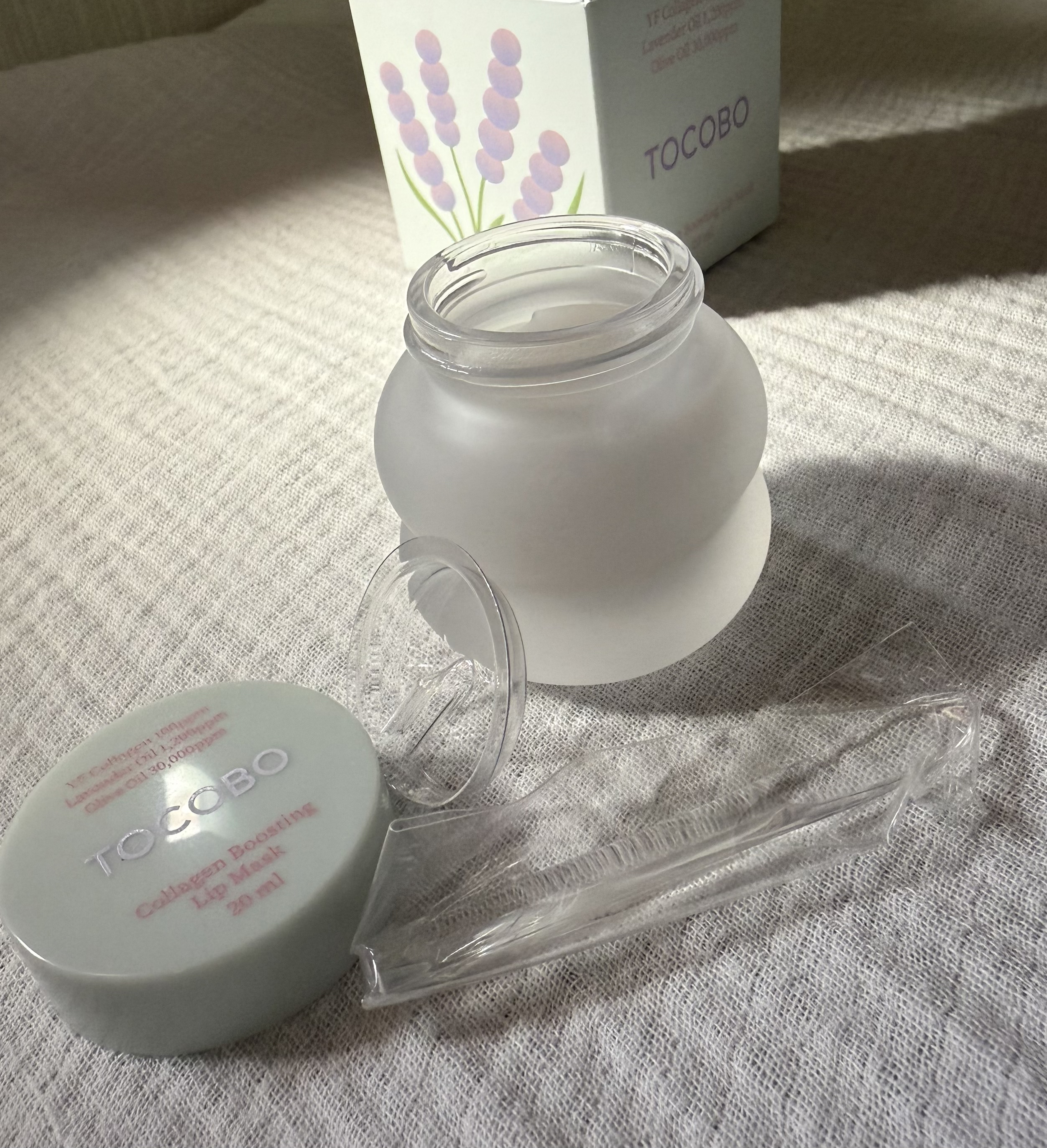 コラーゲンブースティングリップマスク/TOCOBO/リップマスクを使ったクチコミ（1枚目）