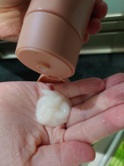 ににょ on LIPS 「SUBLIMICエアリーフローシャンプーh、トリートメントhお..」(4枚目)