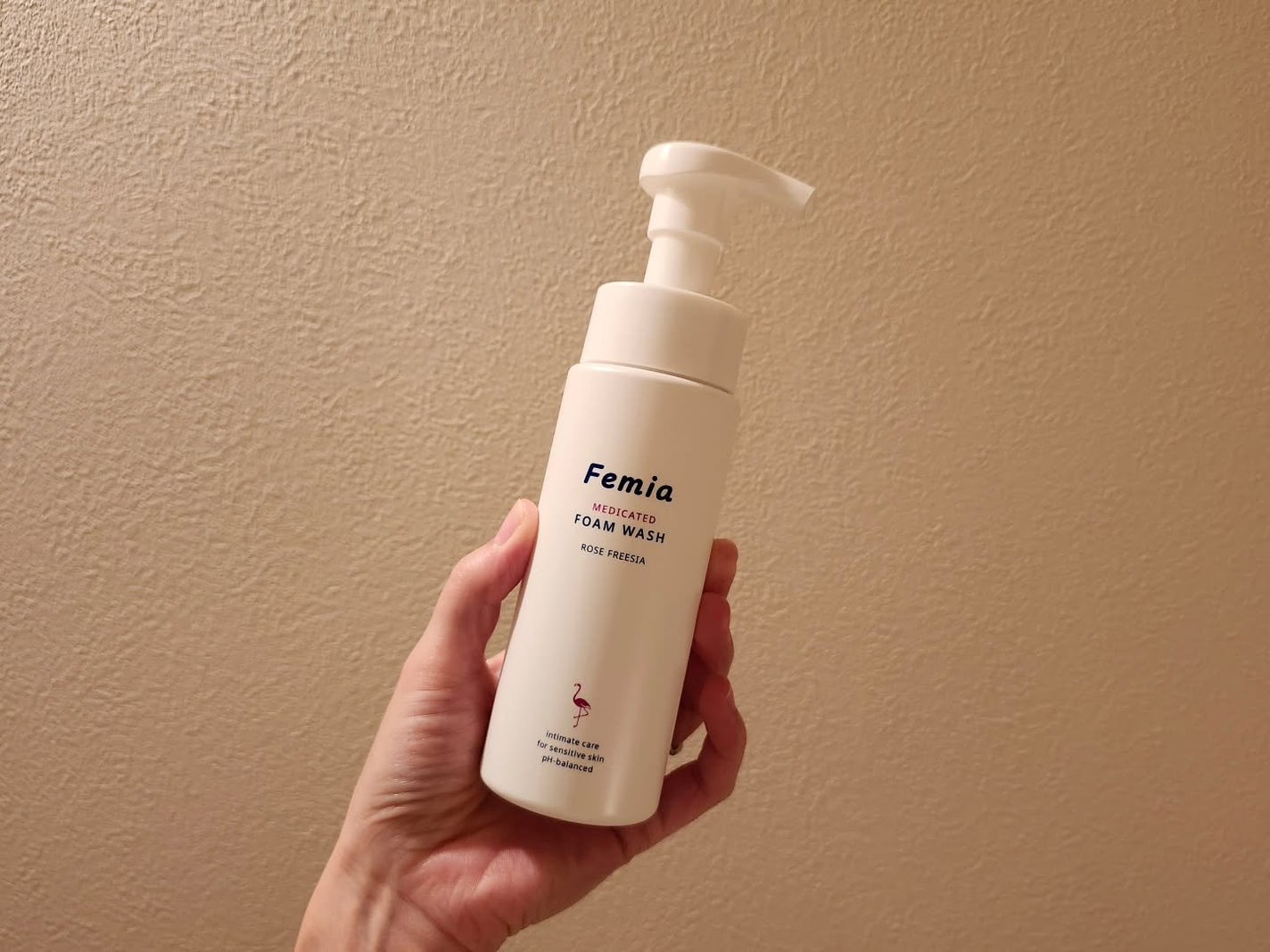 薬用泡ウォッシュ ローズとフリージアの香り /Femia/デリケートゾーンケアを使ったクチコミ(1枚目)