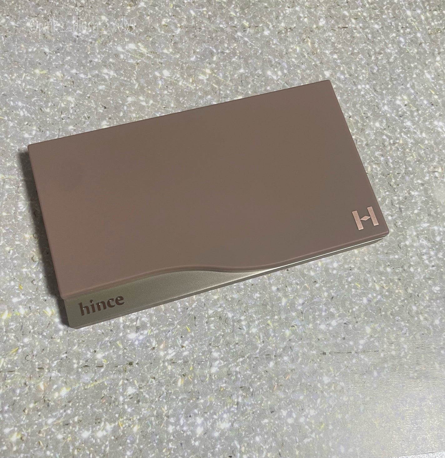 ニューデップスアイシャドウパレット/hince/アイシャドウパレットを使ったクチコミ(2枚目)