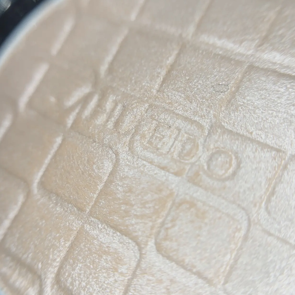 オーラデュウ プリズム イルミネーター/SHISEIDOザ・メーキャップ/プレストパウダーを使ったクチコミ（3枚目）