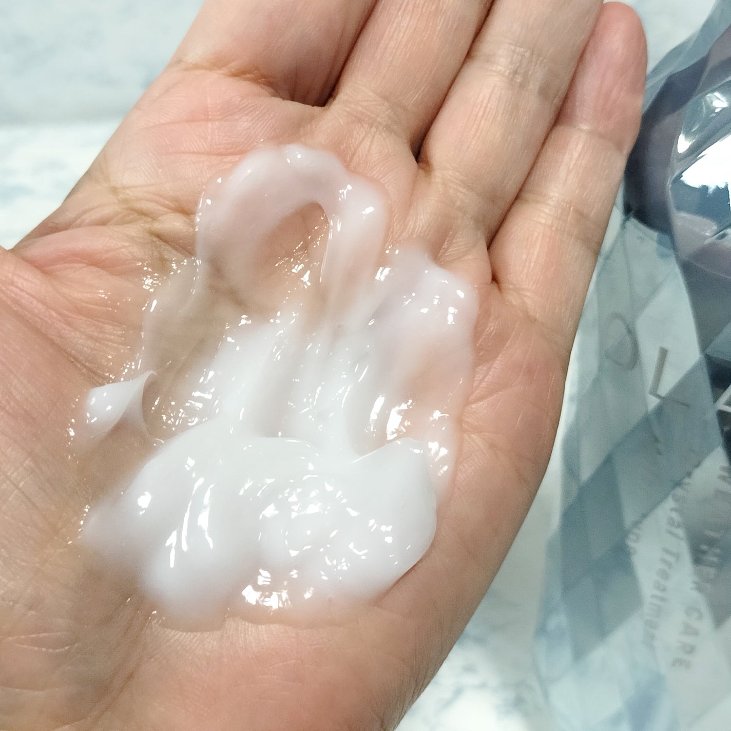 ソラ ウェザーケア クリスタル シャンプー/ヘアトリートメント モイストタイプ/SOLA WEATHER CARE/市販シャンプーを使ったクチコミ(7枚目)