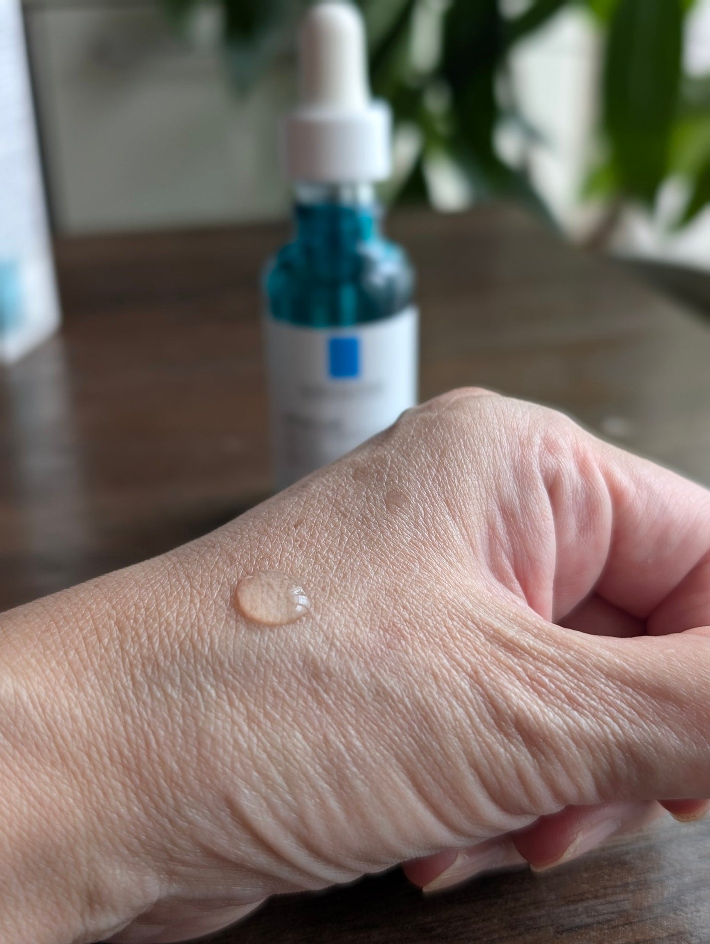 エファクラ ピールケア セラム/ラ ロッシュ ポゼ/美容液を使ったクチコミ(2枚目)