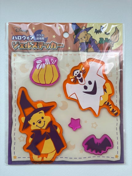 Pooh/フォロバ100◎ on LIPS 「Seria購入品✔可愛すぎて買ってしまいました🤦♀️💭窓に貼..」(1枚目)