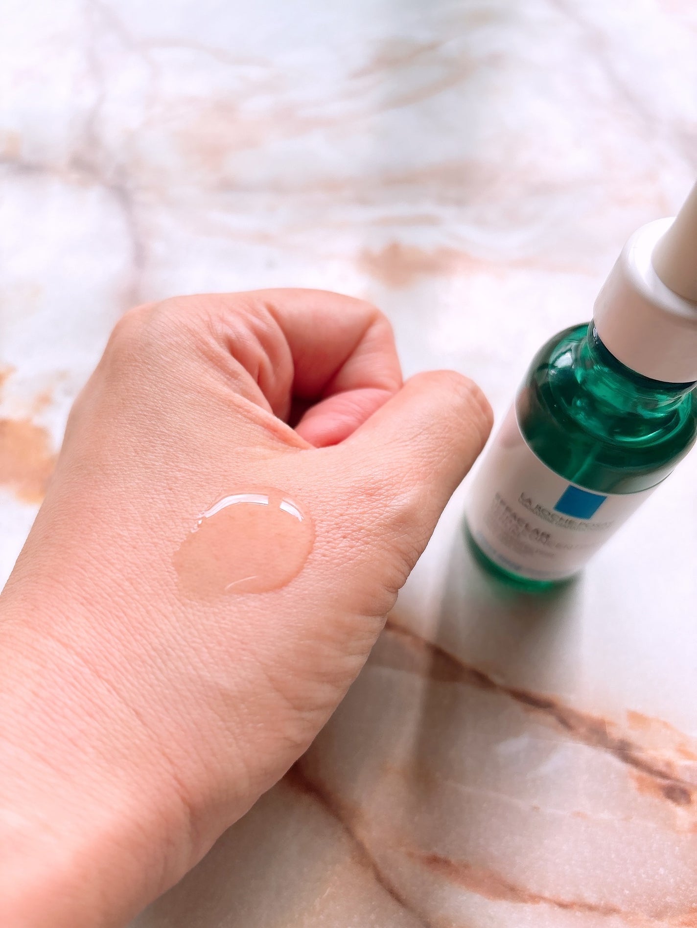 エファクラ ピールケア セラム/ラ ロッシュ ポゼ/美容液を使ったクチコミ(3枚目)