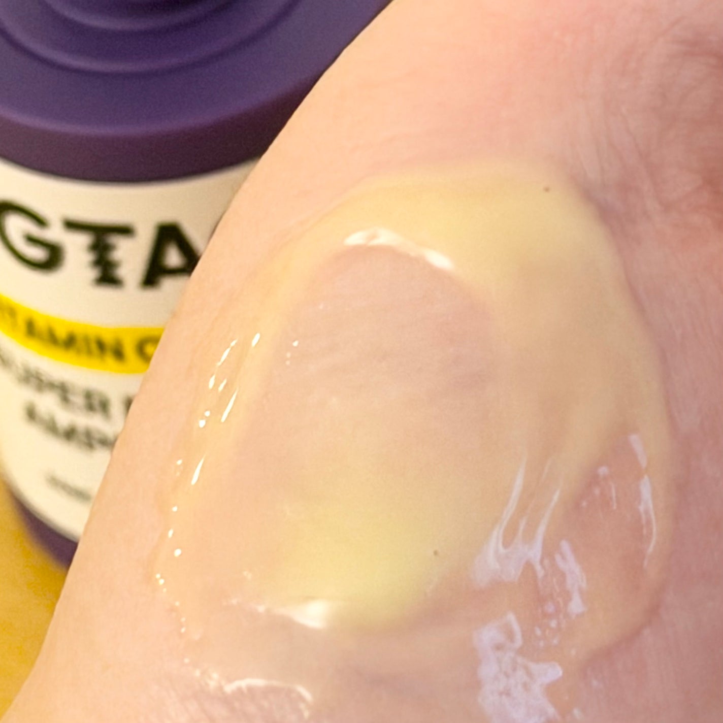 ビタミンC15%スーパーブラストアンプル/ZIGTAG/美容液を使ったクチコミ(3枚目)