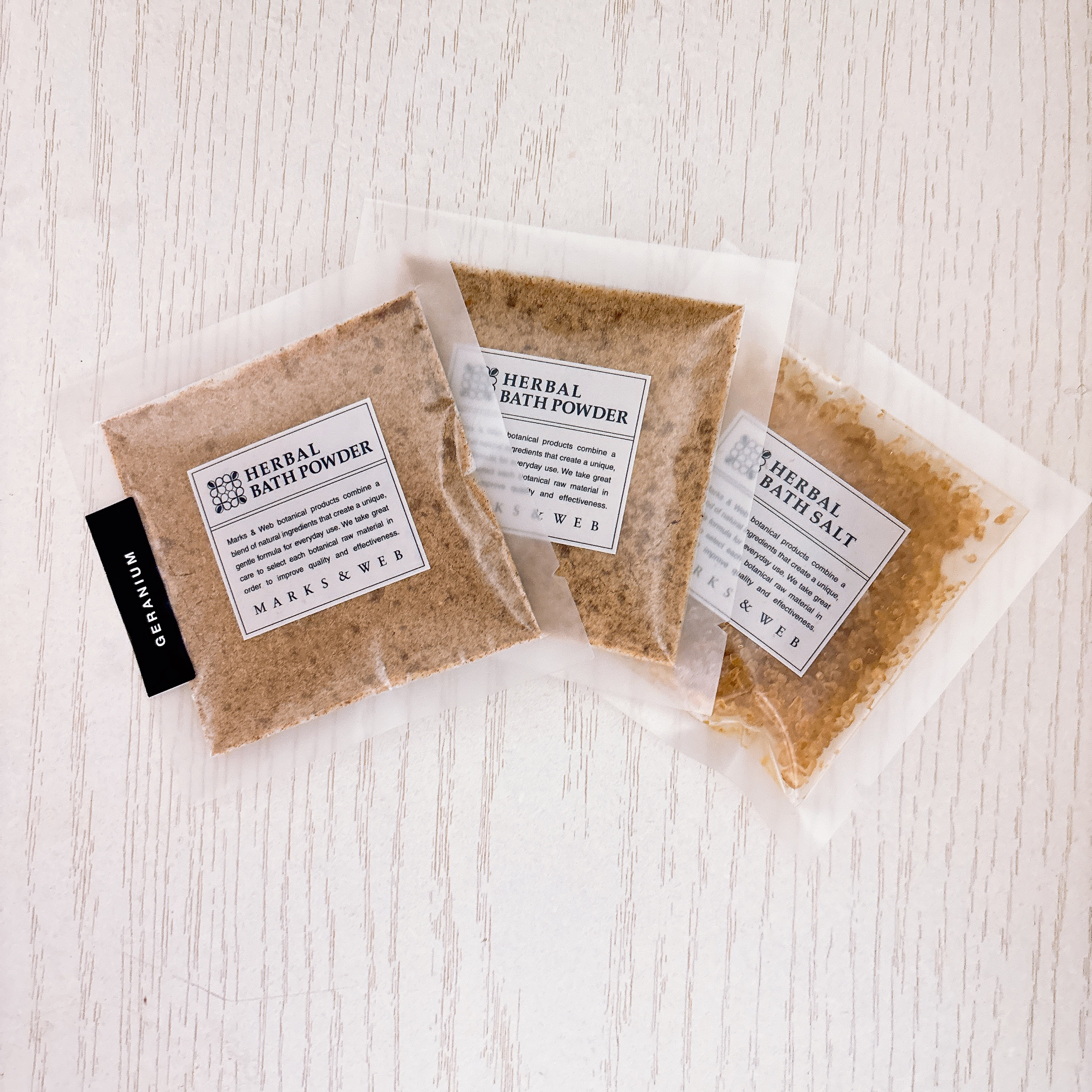 ハーバルバスソルト マンダリン/MARKS&WEB/無機塩系入浴剤を使ったクチコミ（2枚目）