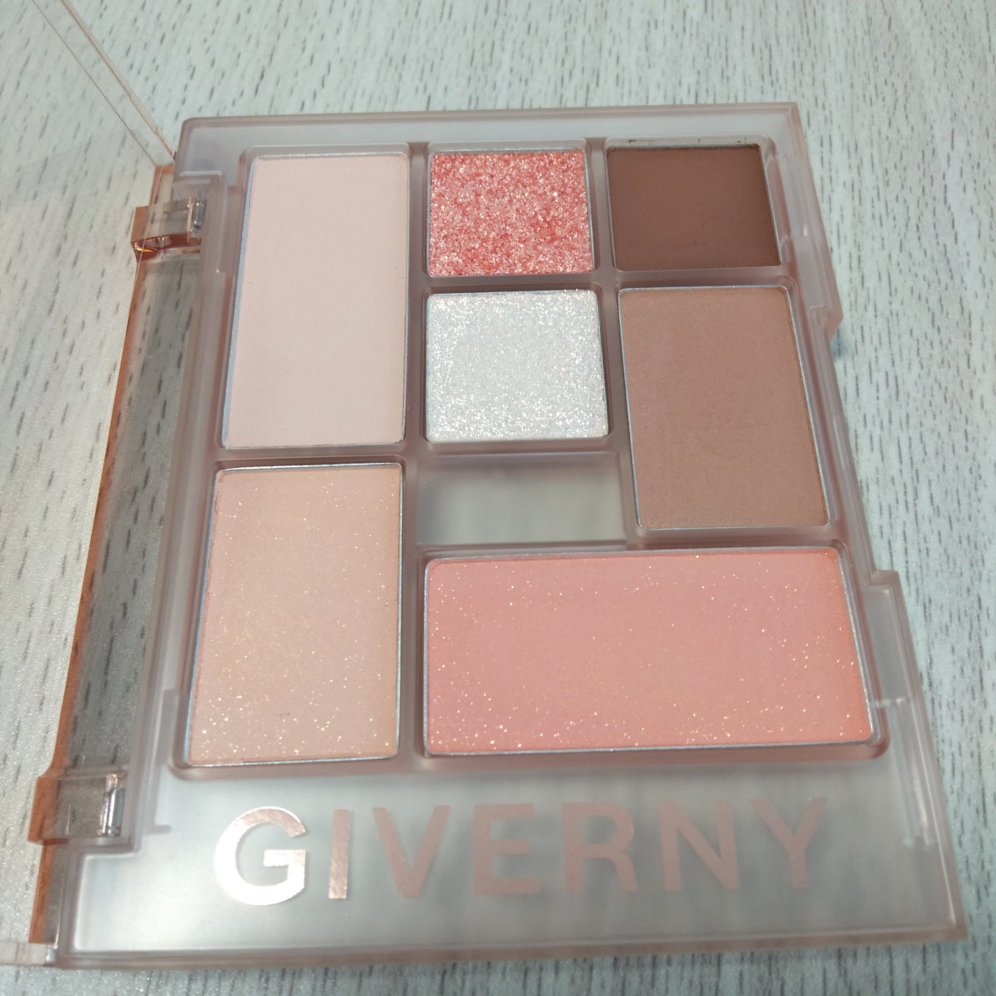 ニュアンスアイパレット/GIVERNY/アイシャドウパレットを使ったクチコミ(3枚目)