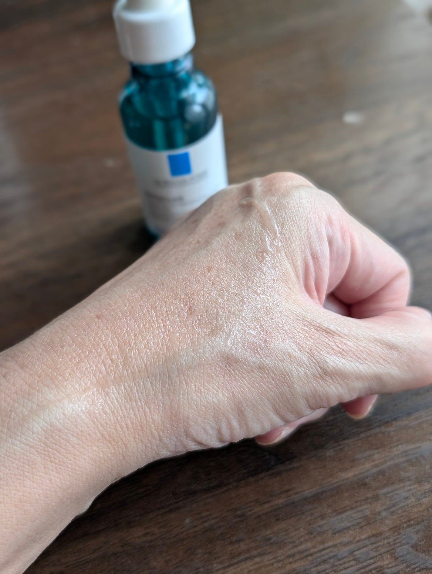 エファクラ ピールケア セラム/ラ ロッシュ ポゼ/美容液を使ったクチコミ(3枚目)