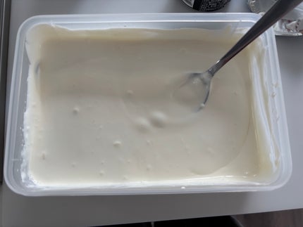 オイコス プレーン加糖/オイコス/ヨーグルトを使ったクチコミ(2枚目)