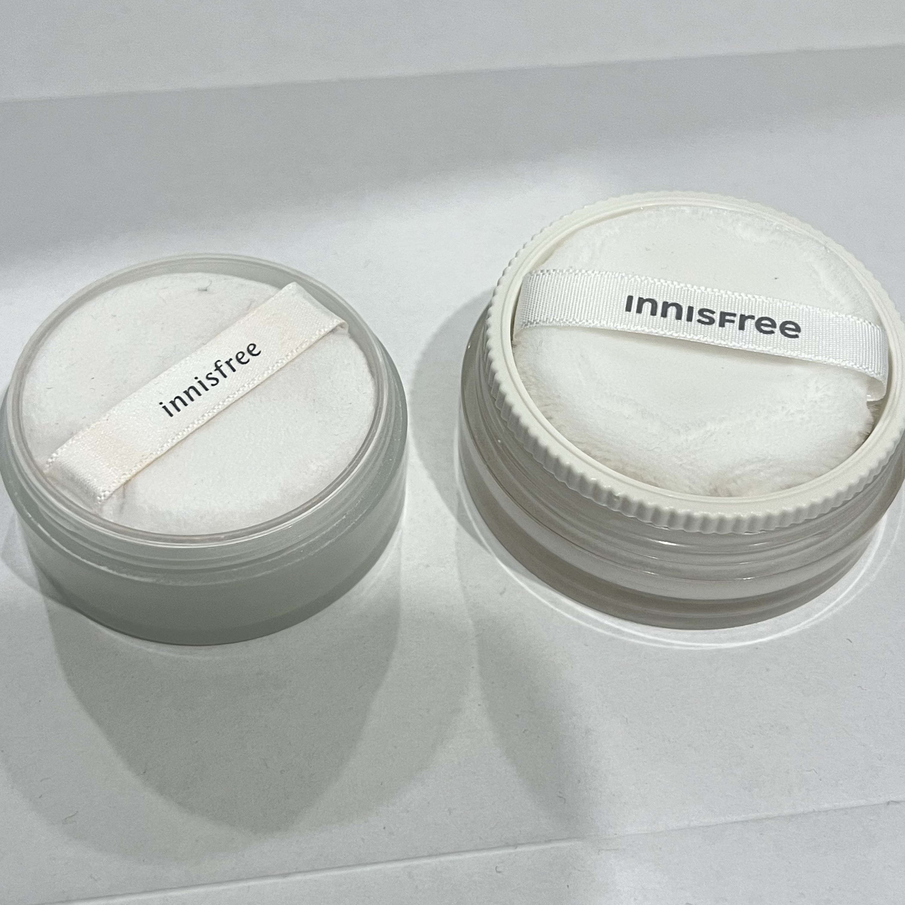 ポアブラー パウダー/innisfree/ルースパウダーを使ったクチコミ（2枚目）