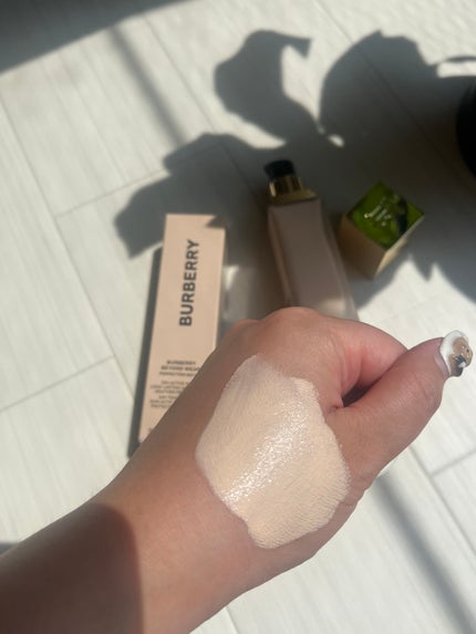 バーバリー ビヨンド ウェア パーフェクティング マット/Burberry Beauty/リキッドファンデーションを使ったクチコミ(5枚目)