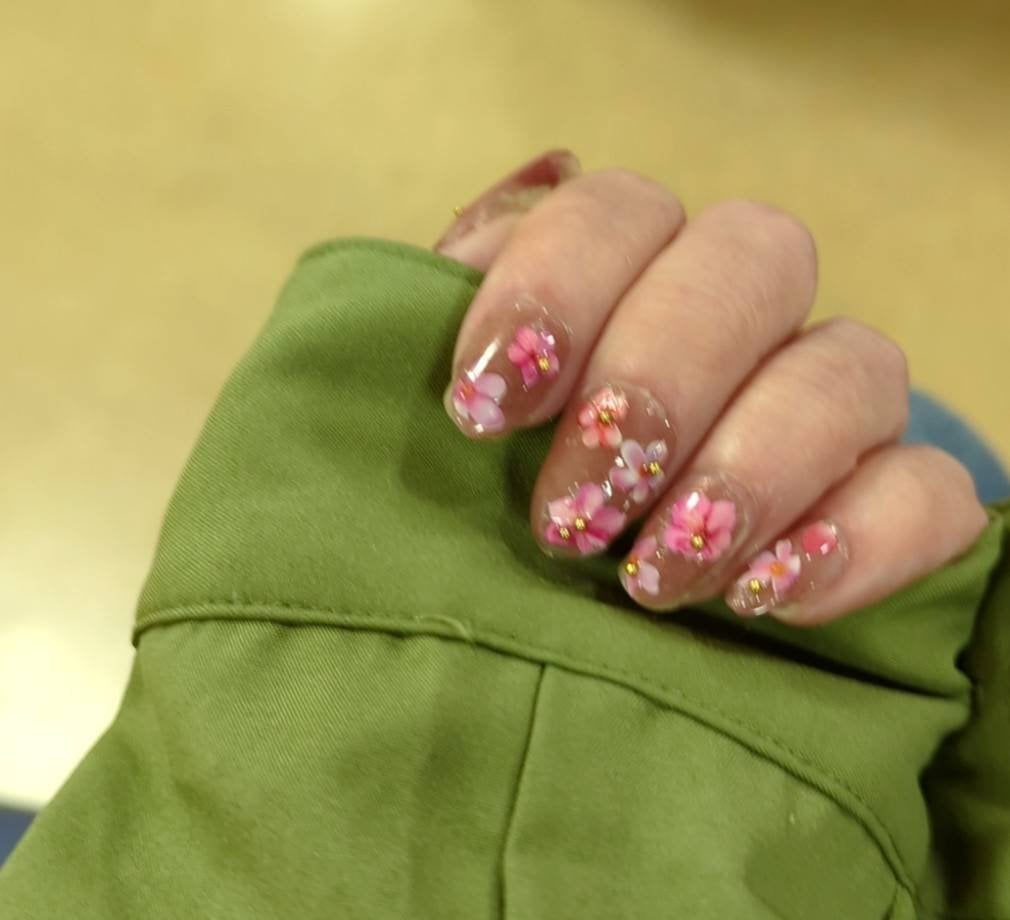 ネイルファンデーション/パラドゥ/マニキュアを使ったクチコミ(2枚目)