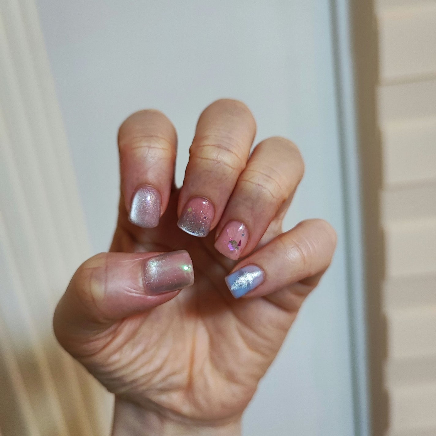 サンゴールド on LIPS 「ネイル塗り替え力を使うとハイポニキウムが剥がれるので爪の長さが..」(3枚目)