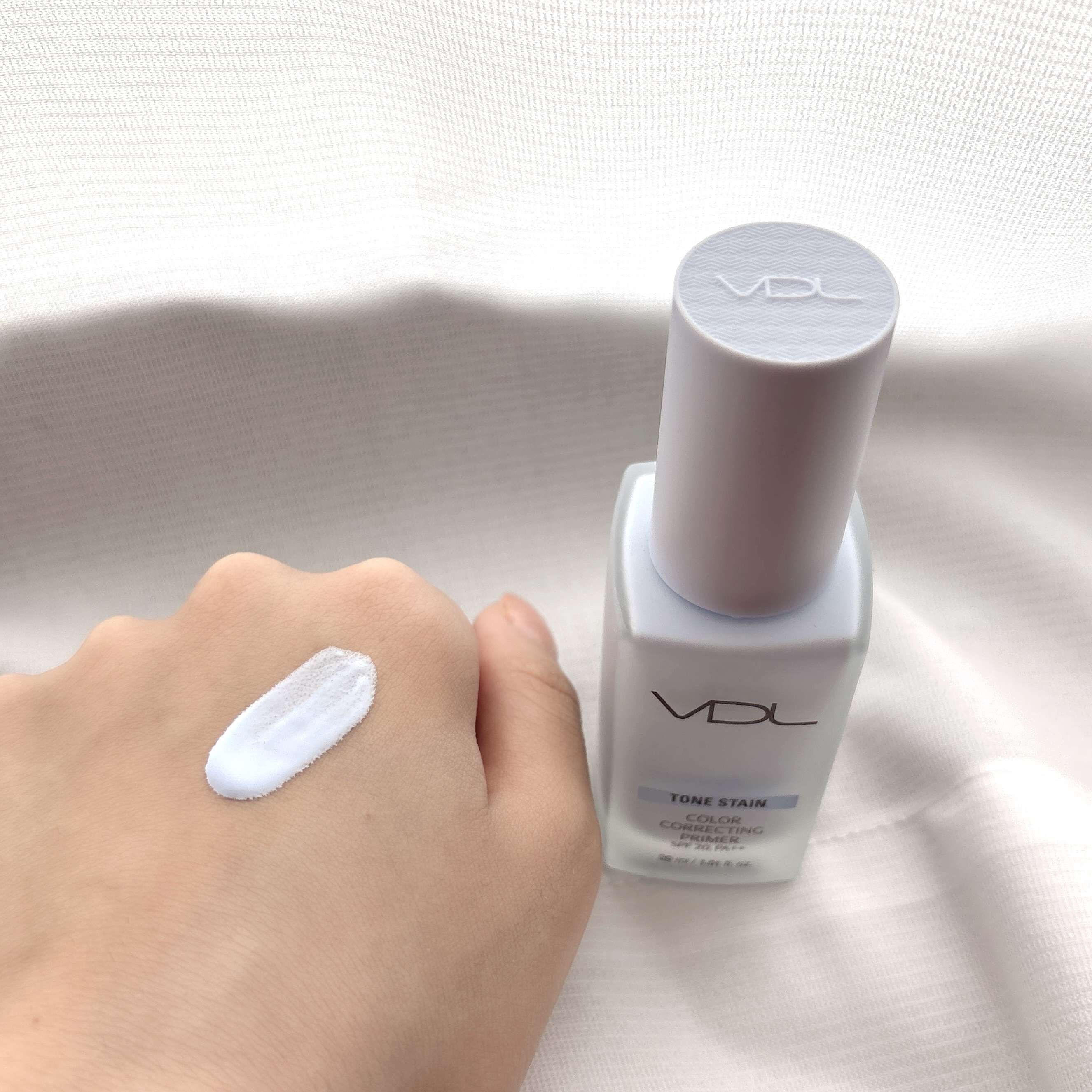 トーンステインカラーコレクティングプライマー/VDL/化粧下地を使ったクチコミ（2枚目）