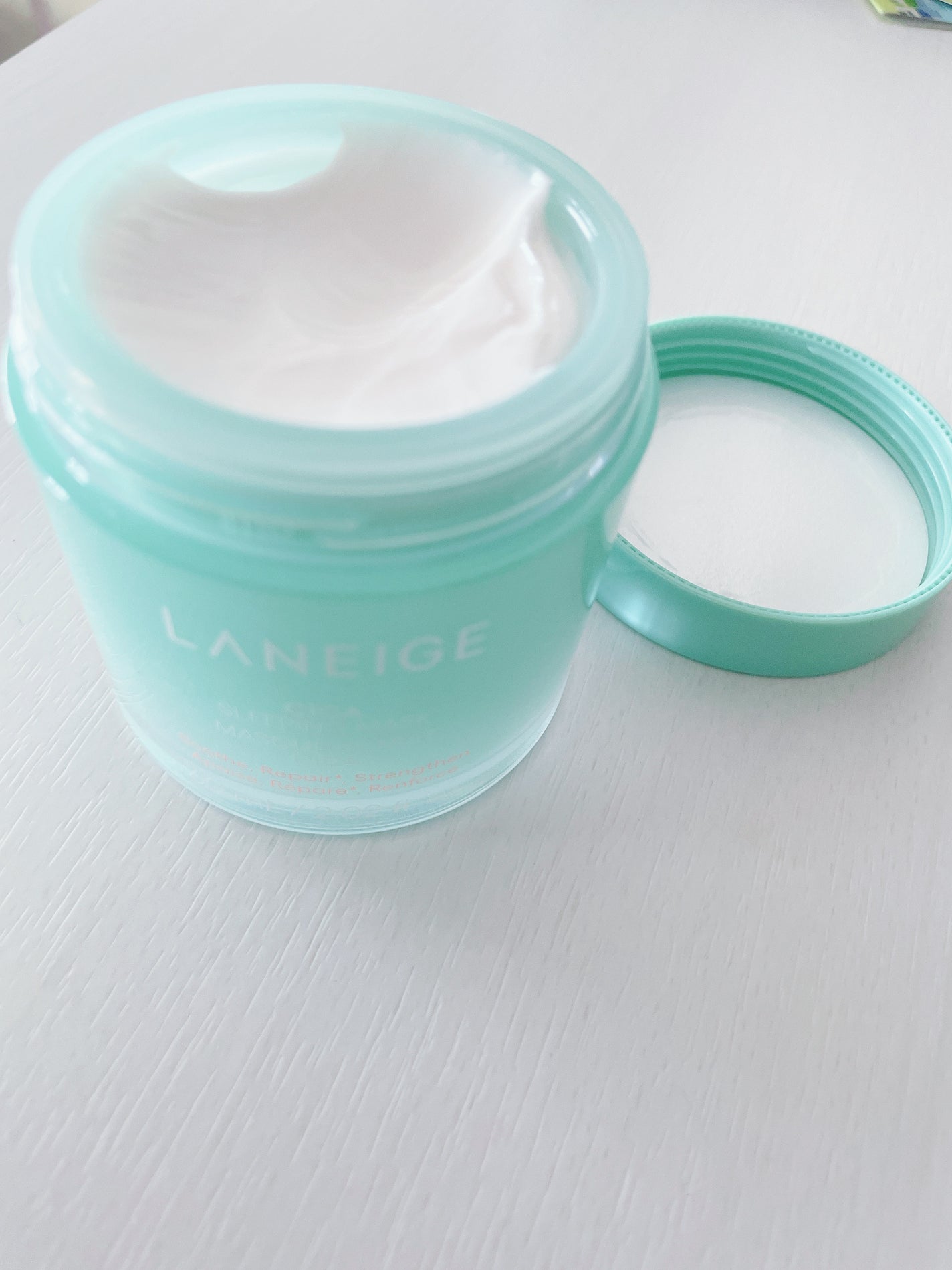 シカスリーピングマスク N/LANEIGE/フェイスクリームを使ったクチコミ(3枚目)